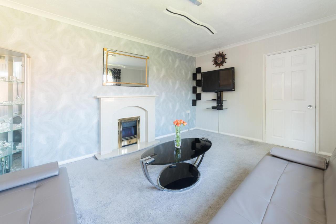 Modern Central House With 2 Parking Spaces Knaresborough Exterior photo